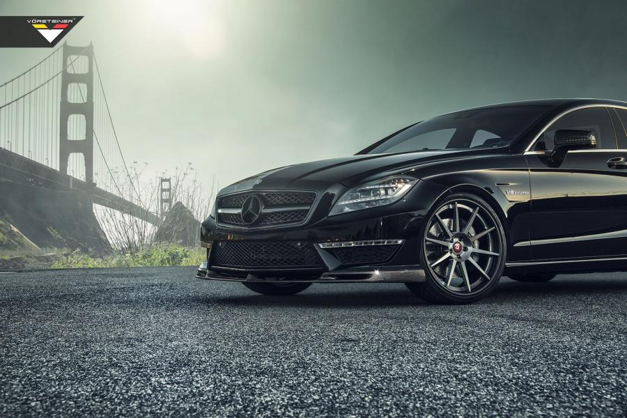  Mercedes-Benz CLS63 AMG by Vorsteiner 2014 года  (фото 4 из 11)